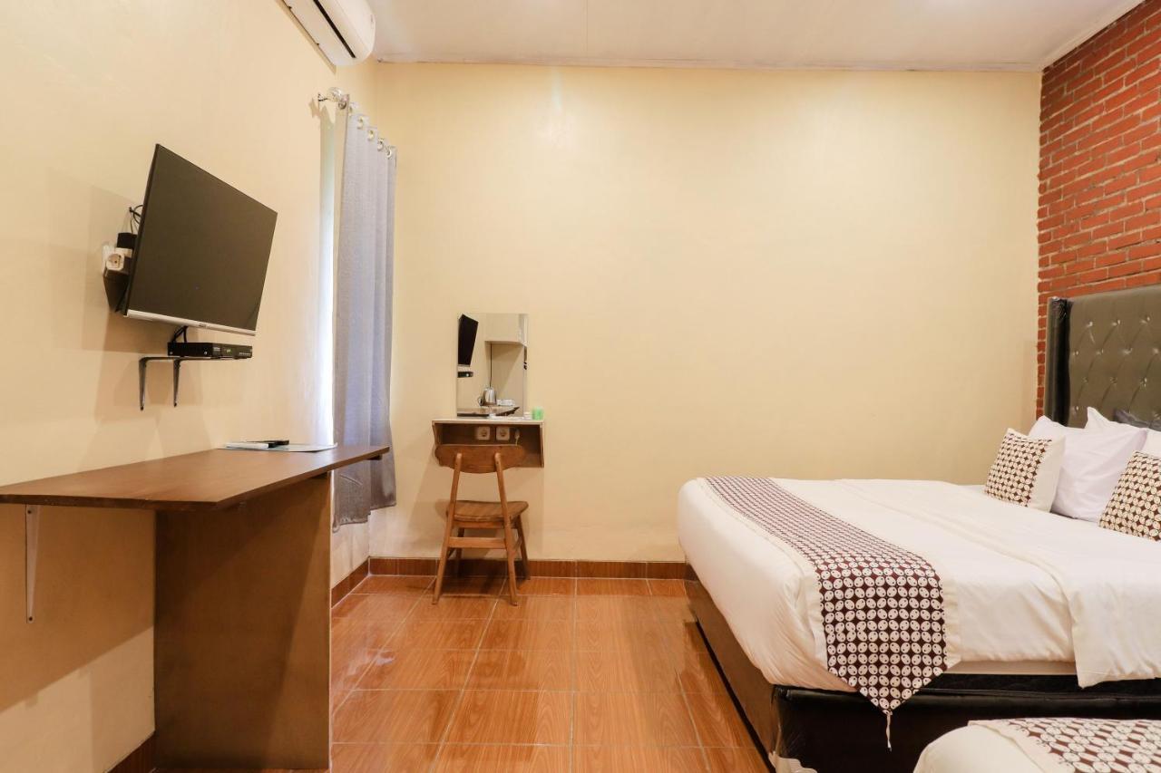 โอมะฮ์ โรฮาดี ชาเรียะฮ์ บาย นดาเลม เบยง Hotel มาเกอลัง ภายนอก รูปภาพ